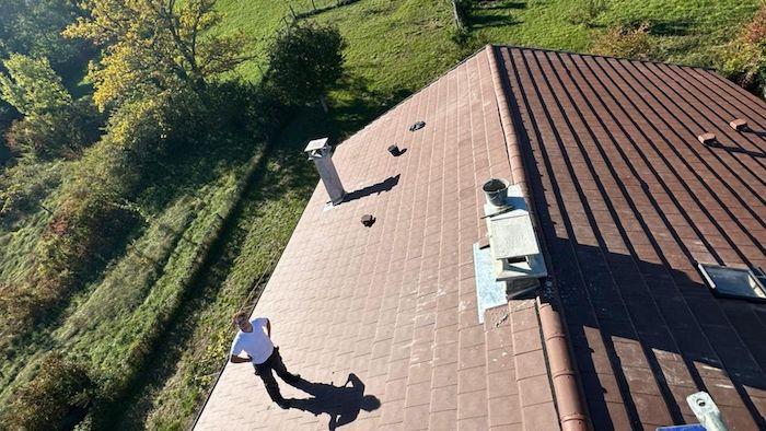 renovation complete dune toiture a annecy couverture charpente faitage et gouttieres gd renov actualites