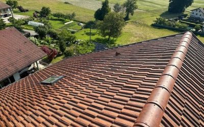 Rénovation de couverture de toiture à Annecy : charpente, faîtage et étanchéité